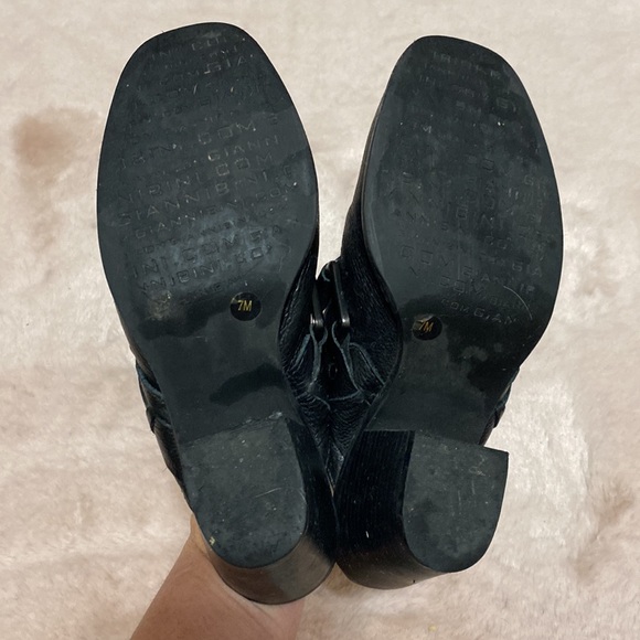 Gianni Bini slip on booties/clogs Sz 7m - Picture 4 of 5